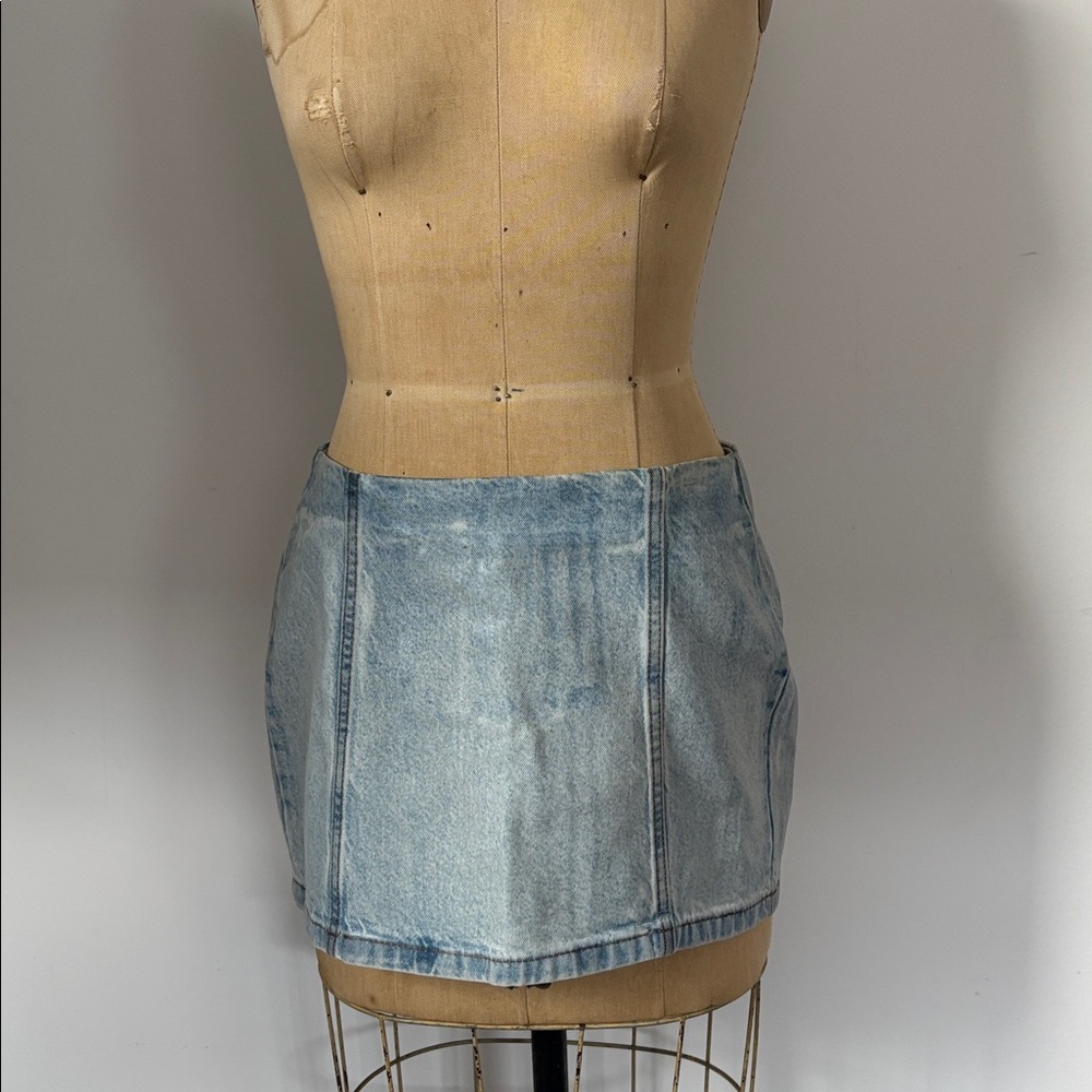 NWT Cotton On Coated Denim Mini Skirt 26 dye transfer